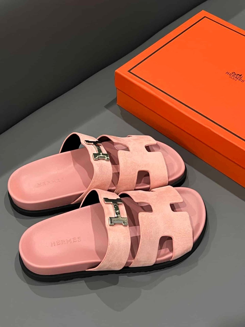 Hermes Chypre Sandal H Logo Silver Hardware Pink view 4