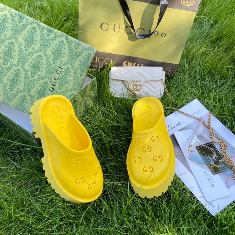 Gucci Men’S Slip On Sandal Yellow Gg Rubber view 9