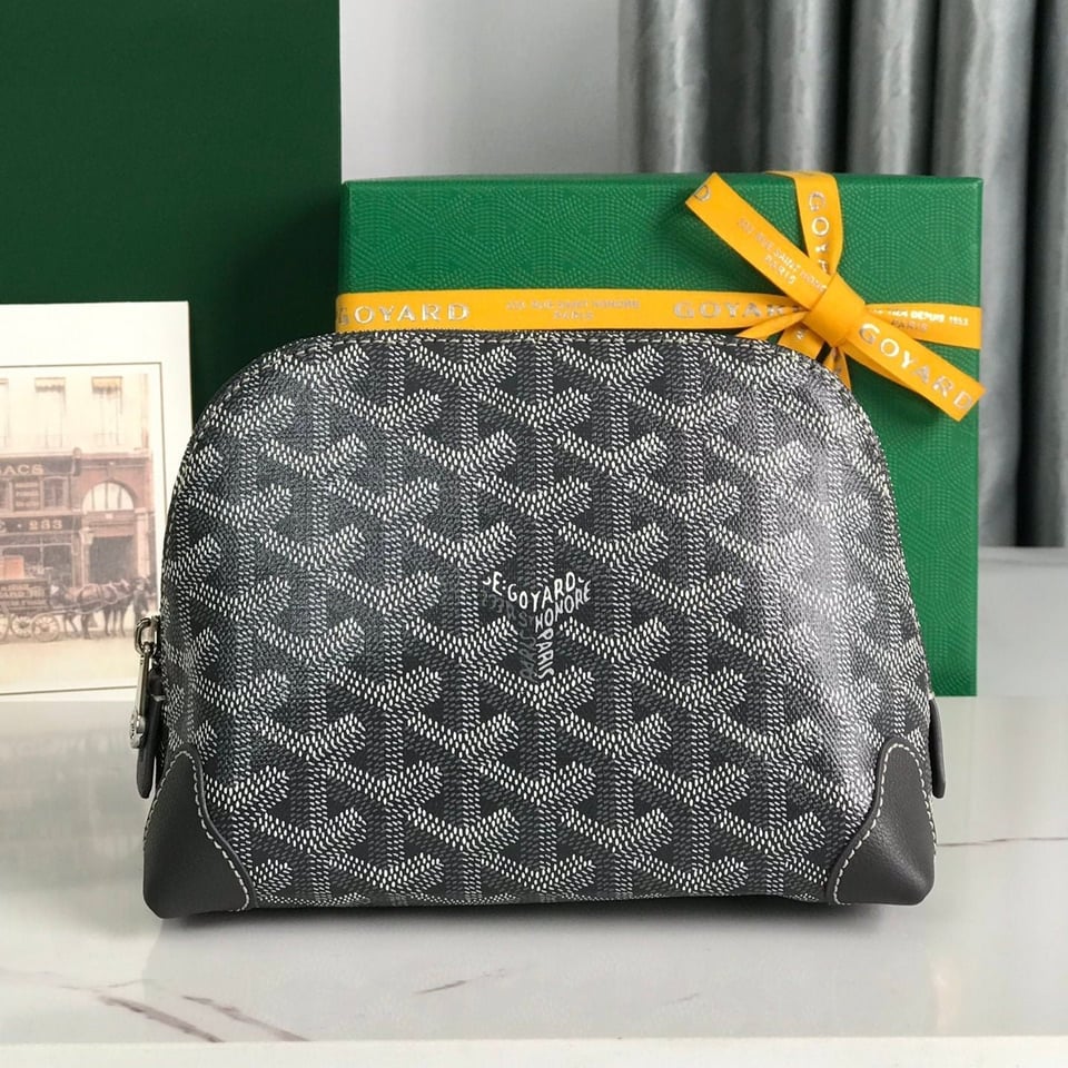 Goyard Vendôme Cosmetic Pouch 17cm Grey Black Goyardine Canvas And Calfskin Trim view 9