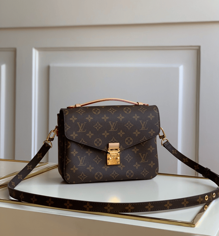 Louis Vuitton Monogram Canvas Pochette M Tis 25Cm M44875 view 6