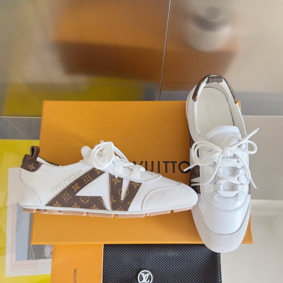 Louis Vuitton Sneakerina Monogram White – Women’s Ballet-Inspired Slim Sneakers view 10