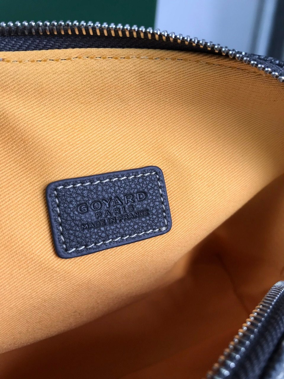 Goyard Vendôme Cosmetic Pouch 17cm Grey Black Goyardine Canvas And Calfskin Trim view 2