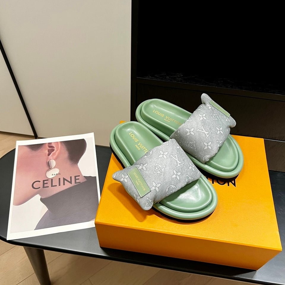 Louis Vuitton Pool Pillow Flat Comfort Mule Sandals Kaki Green 1Acj06 view 6