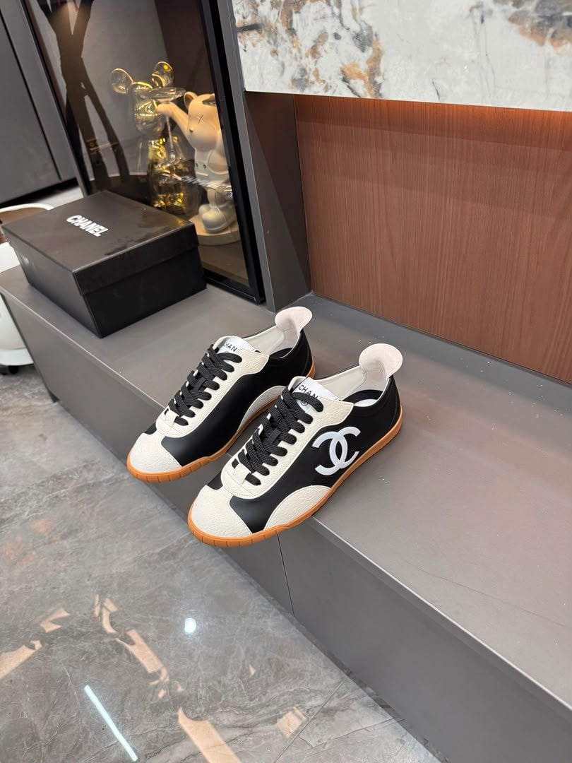 Chanel Calfskin Suede Sneakers with White CC Logo Black White &amp; Gum G39860 view 5