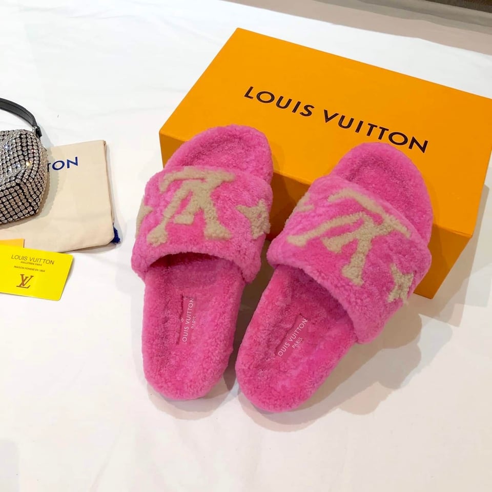 Louis Vuitton Paseo Flat Comfort Mule Pink 1A8Vfl view 5