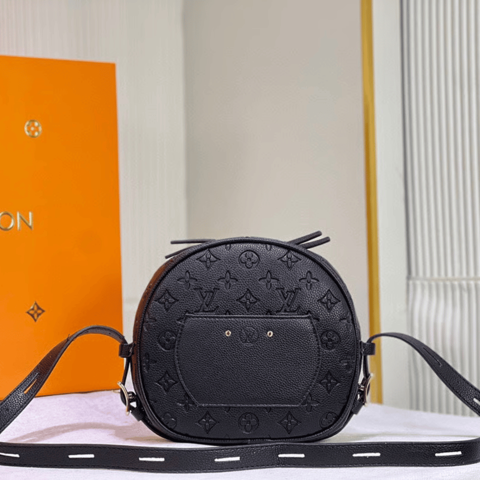 Louis Vuitton Boite Chapeau Souple Mm 22Cm M45649 view 3