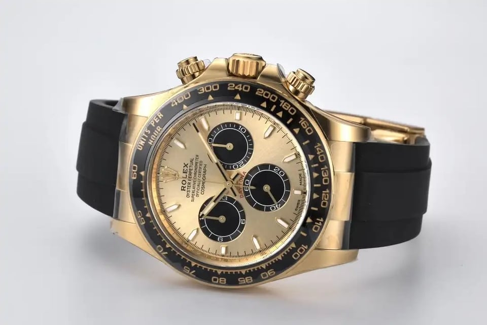 Rolex Daytona 40 mm Golden Dial 126518LN “Pikachu” view 4
