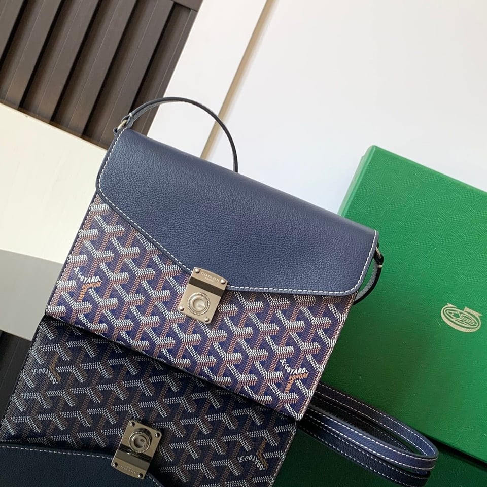 Goyard Chypre Wallet-Pouch 21 Cm Navy Blue Goyardine Canvas And Calfskin view 11
