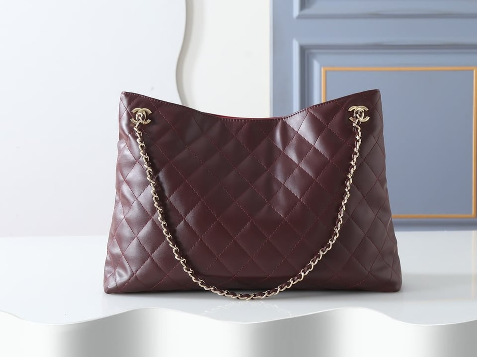 Chanel Tote Spring Summer 2026 Lambskin Burgundy 40cm/15.7in AS6241 view 2