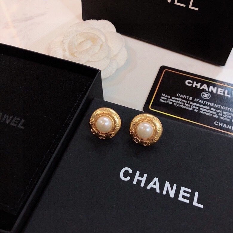 Chanel Button Gold Earrings view 5