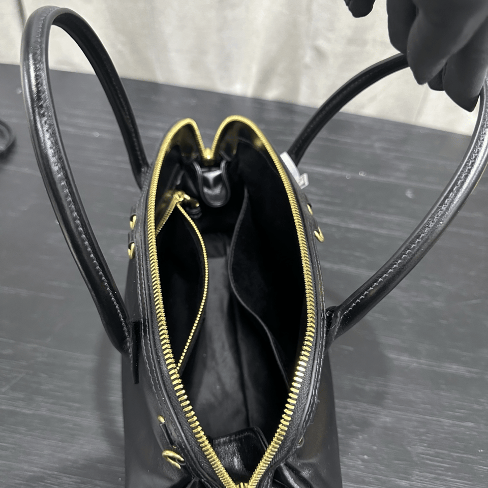 Miumiu Crossbody Bag 30cm/11.8in view 4