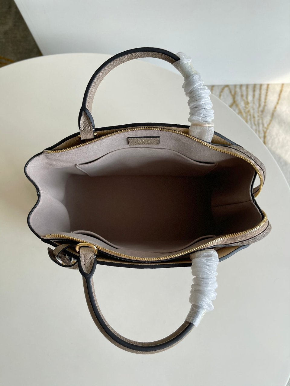 Louis Vuitton Petit Palais 29Cm Cr Me view 8
