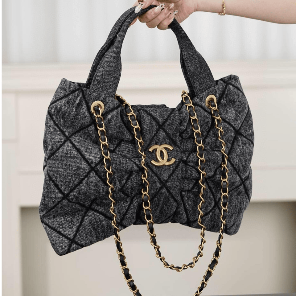 Chanel Grey Bow Pattern Chain Shoulder Bag view 4