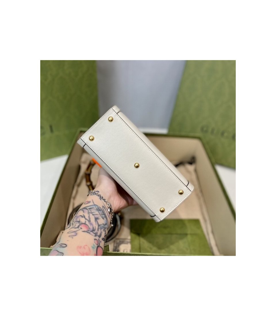 Gucci Diana Mini Tote Bag White view 16