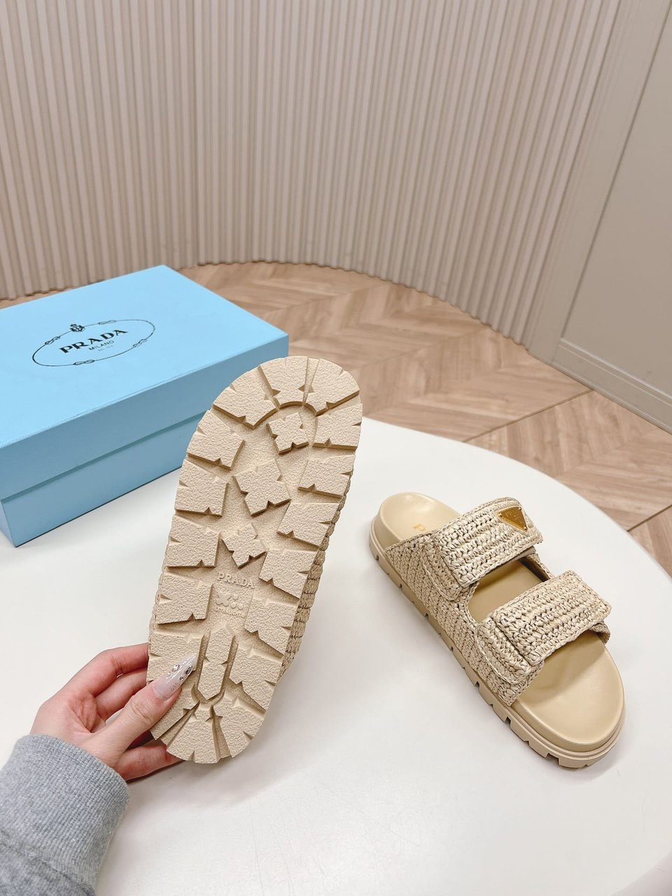 Prada Fussbett Raffia Dual Buckle Slide Sandals Beige view 4