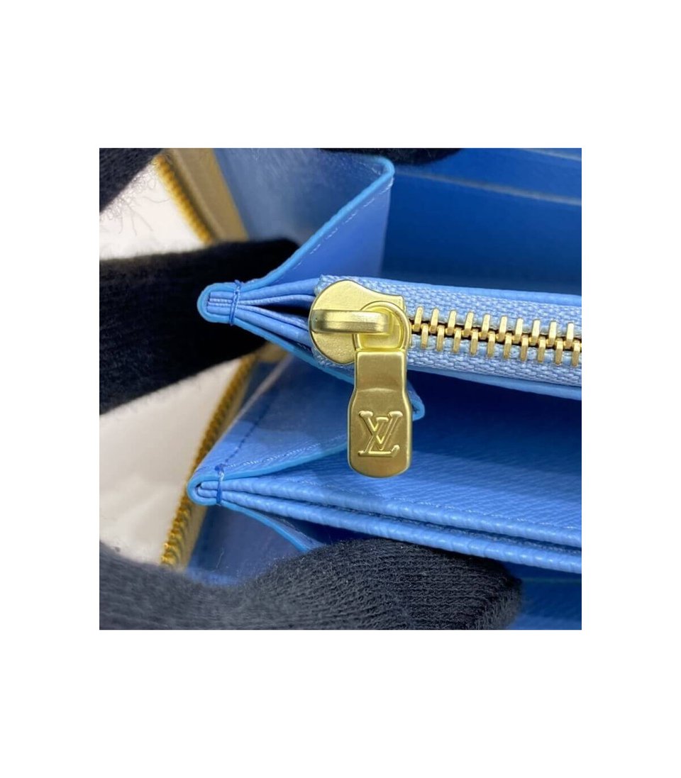 Louis Vuitton Zippy Wallet Blue 19.5cm view 9