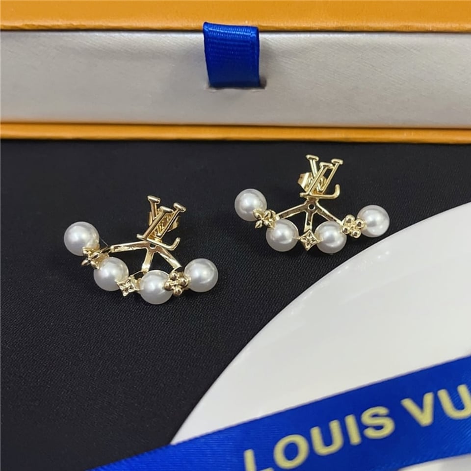Louis Vuitton Lv Minigram Pearls Earrings view 2