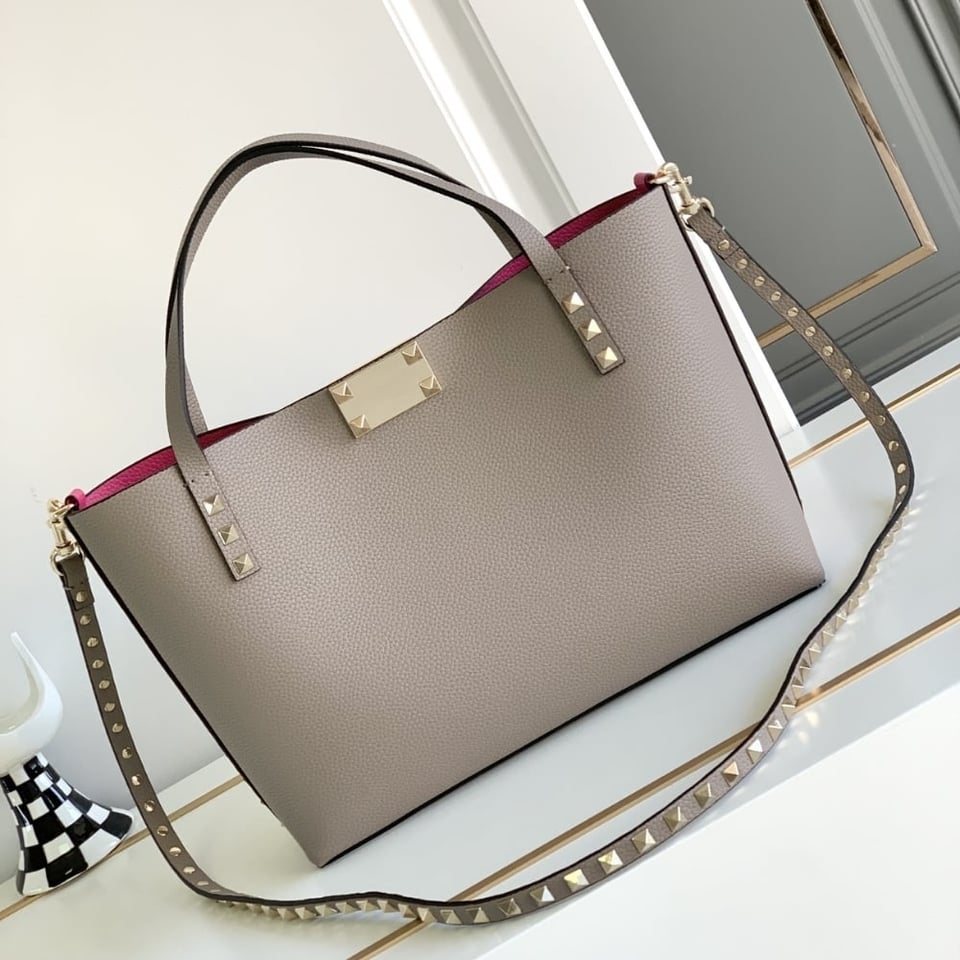 Valentino Garavani Rockstud Small Tote Bag Grey 28Cm view 3