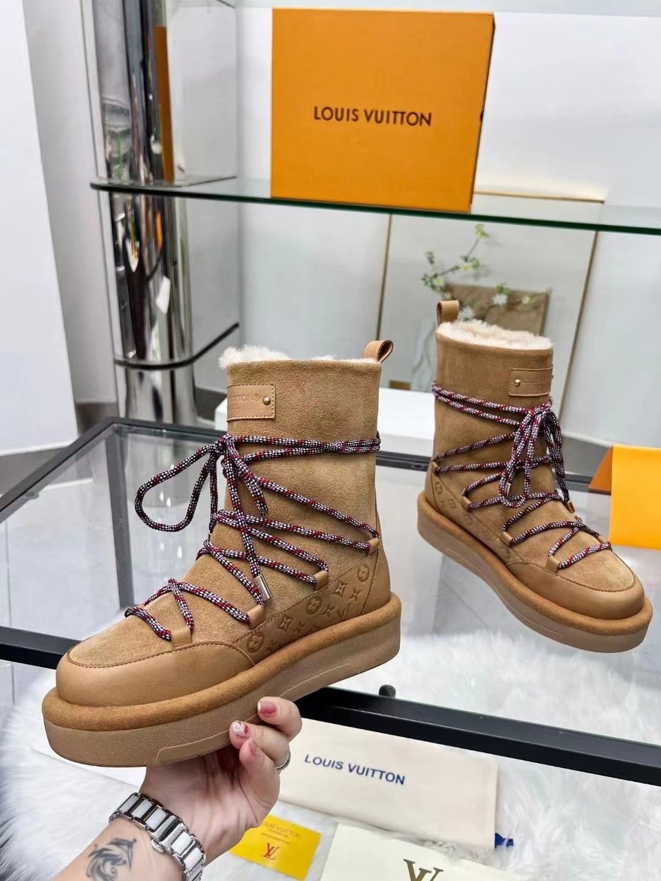 Louis Vuitton Aspen Platform Ankle Boot Beige 1Ac767 view 3