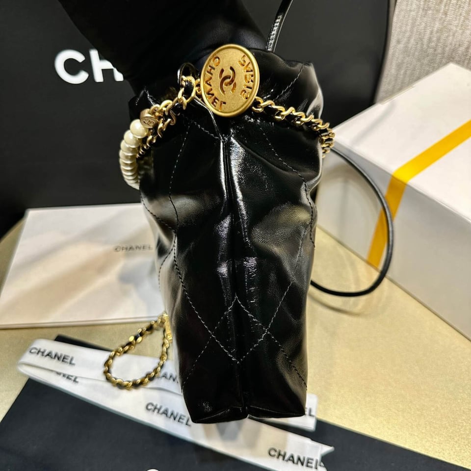 Chanel 22 Mini Bag Shiny Crumpled Calfskin with Pearl Chain view 12
