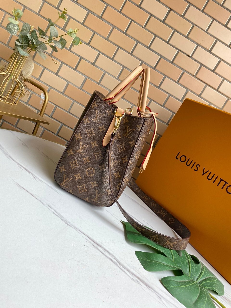 Louis Vuitton Montaigne BB 29Cm M41055 view 7