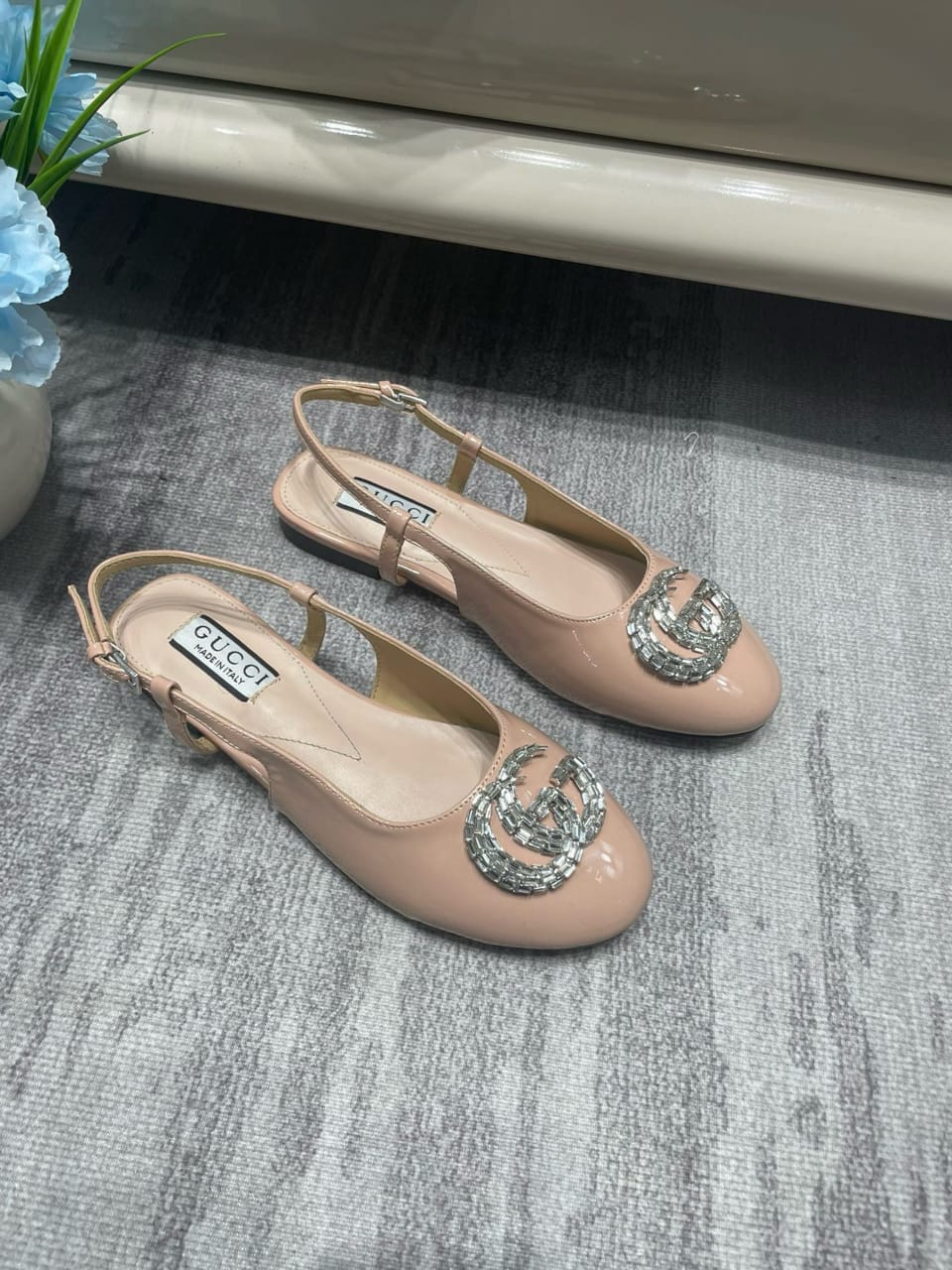 Gucci Logo Embellished Slingback Flats Light Pink view 8
