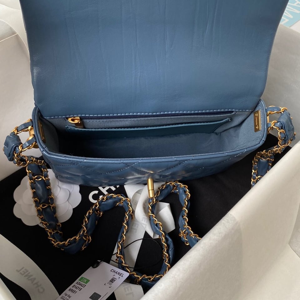 Chanel 23K 13,5Cm Steel Blue Calfskin Gold Hardware view 3