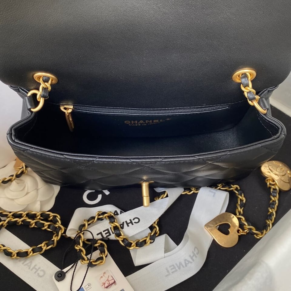 Chanel Mini Flap Bag 20cm Heart Chain view 13