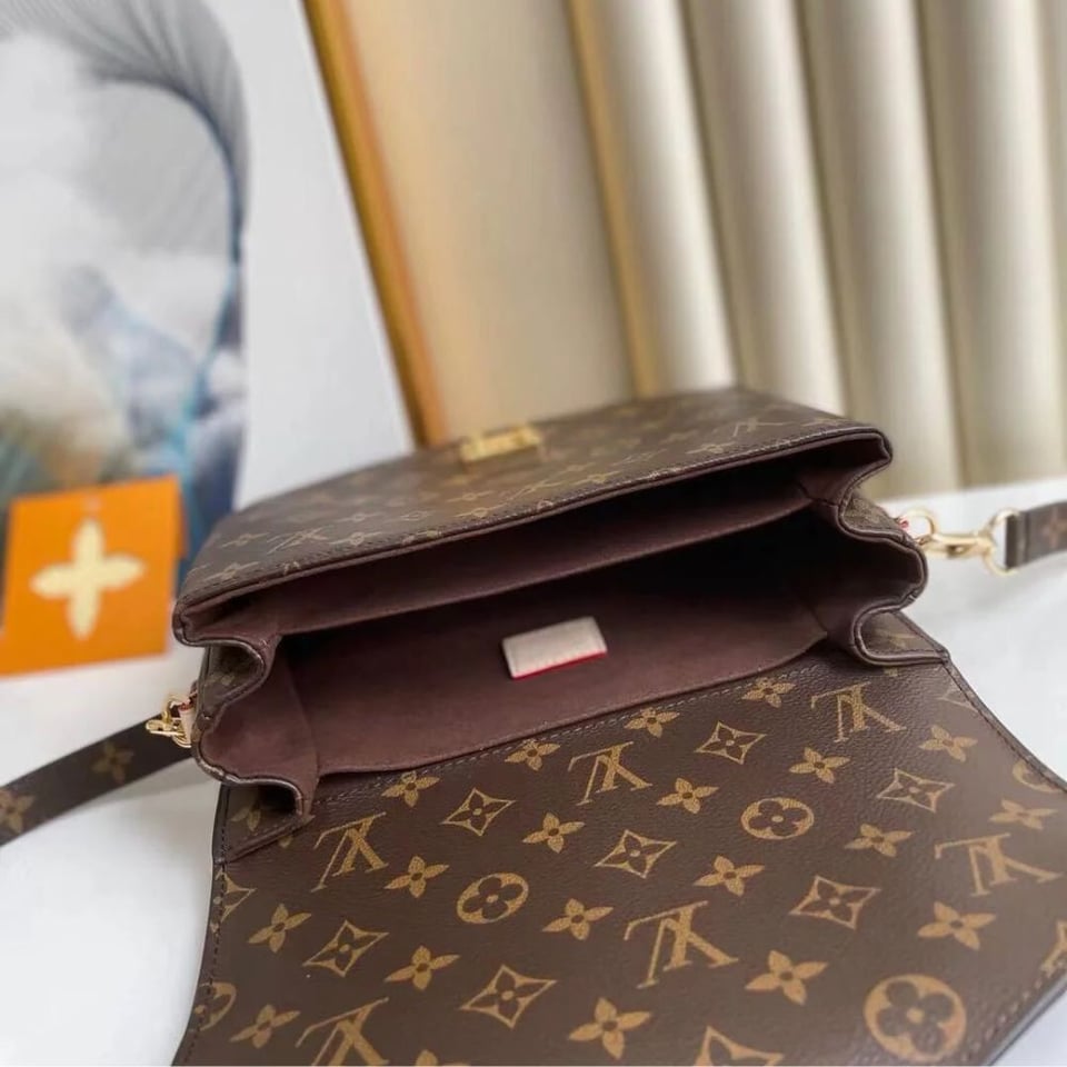 Louis Vuitton Louis Vuitton Pochette Métis 25cm view 10