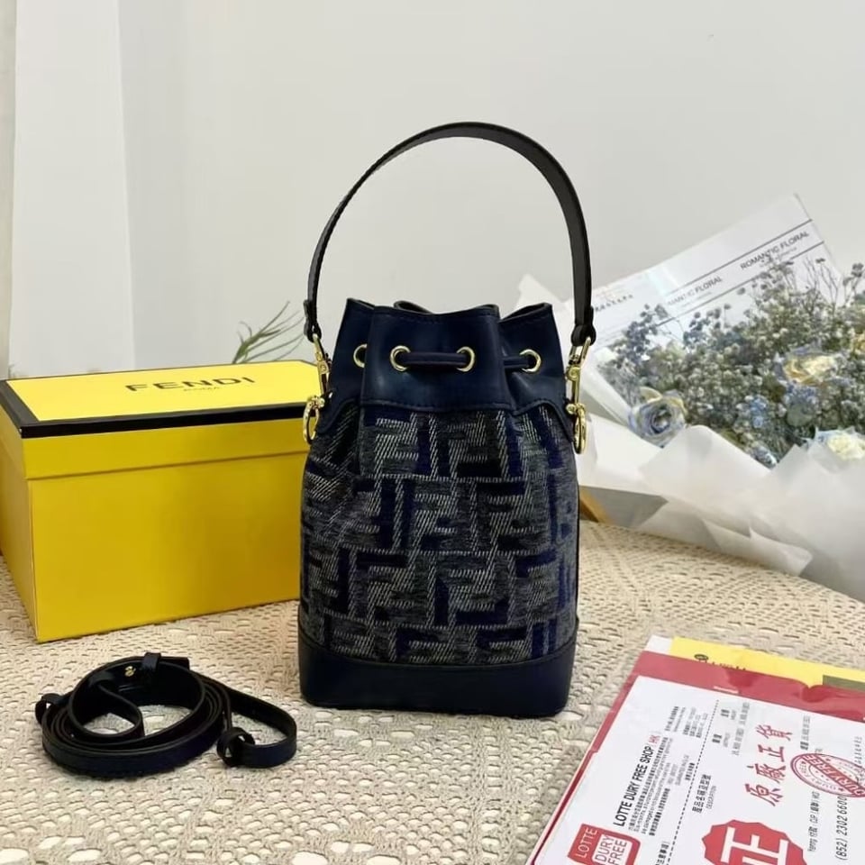 Fendi Mon Tresor Ff Chenille Mini Bag Dark Blue 21Cm view 7