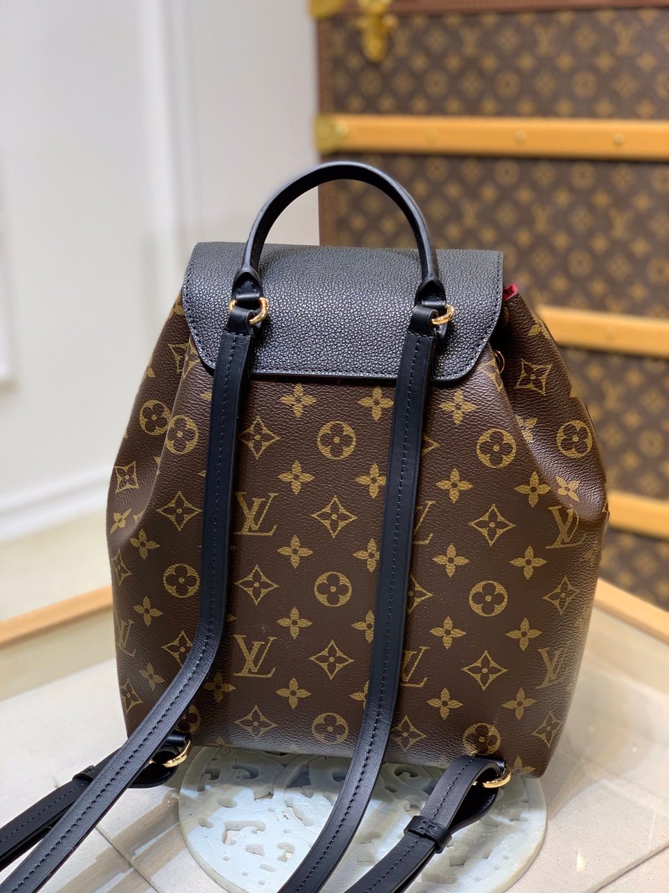 Louis Vuitton Montsouris Pm 27Cm M45515 view 3