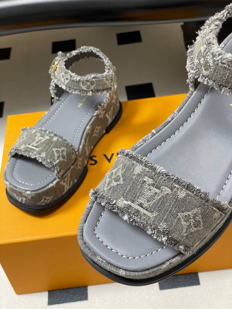 Louis Vuitton By The Pool Maya Flatform Sandal view 6