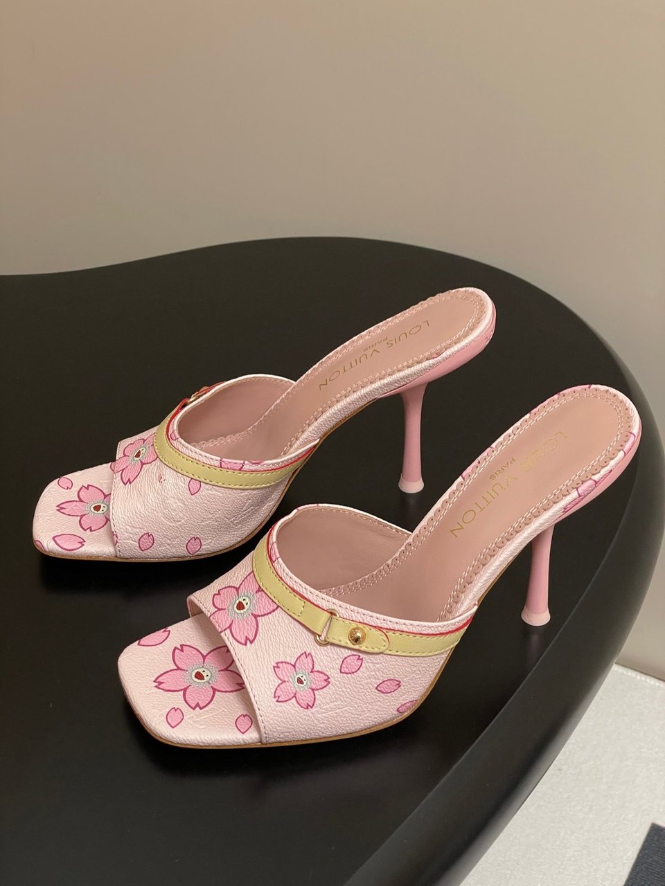 Louis Vuitton x Takashi Murakami Cherry Blossom Mule Pink Monogram Canvas view 10