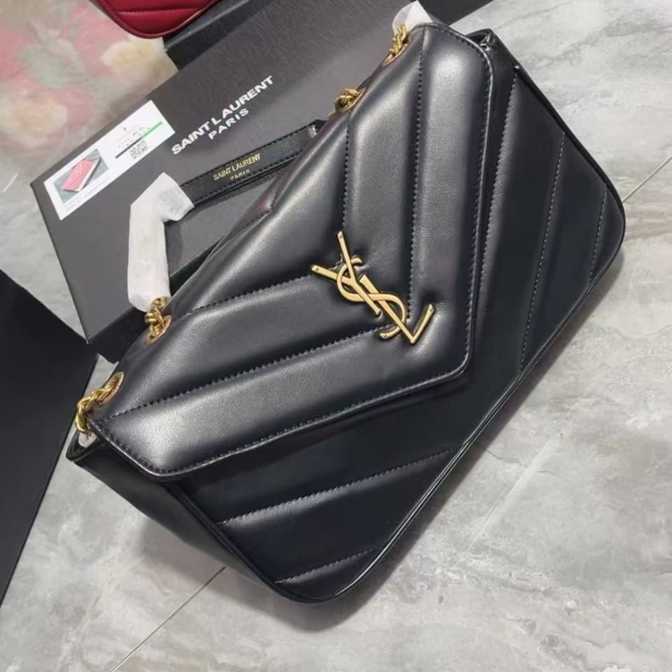 Saint Laurent Loulou Medium Chain Bag Black 29Cm view 3