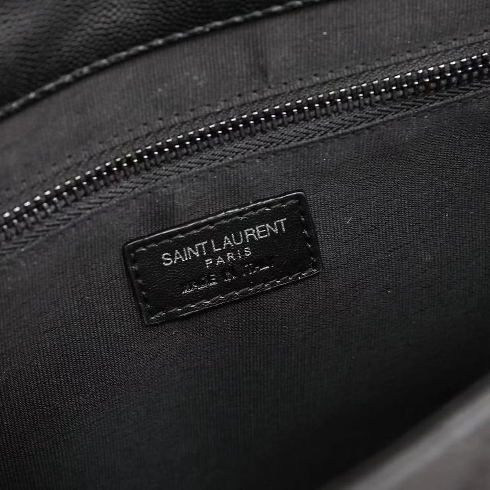 Saint Laurent Envelope Large Bag In Mix Matelasse Grain De Poudre Embossed Leather Black 31Cm view 3