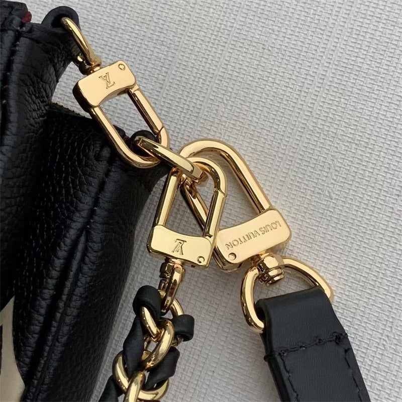Louis Vuitton Multi Pochette Accessoires 25Cm Black view 3