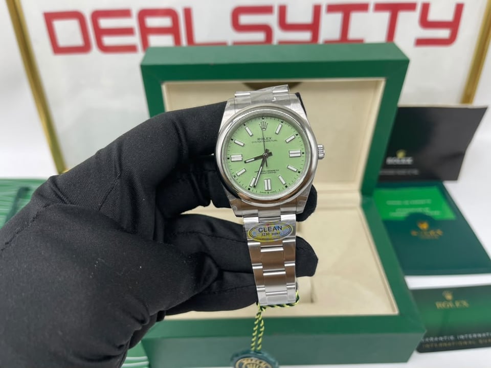 [Superclone] Rolex Oyster Perpetual 41mm Pistachio Dial Oyster 134300 view 2