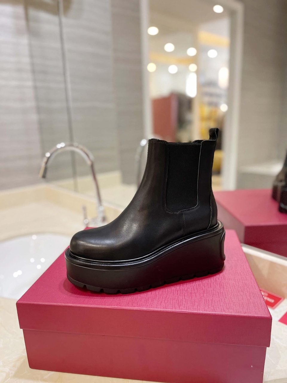Valentino Garavani Uniqueform V Logo Leather Platform Boots Black view 8