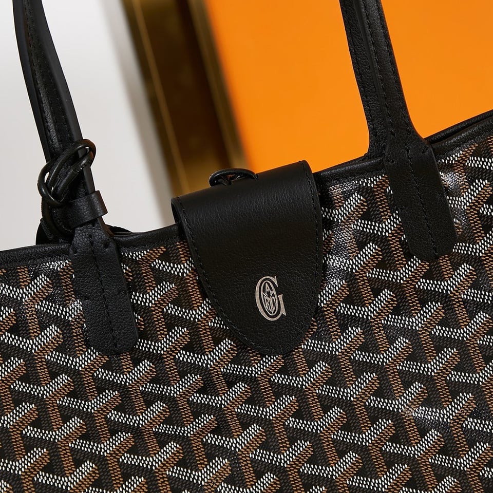 Goyard Saint Louis Pm 34Cm Black Canvas Chevroches Calfskin view 3