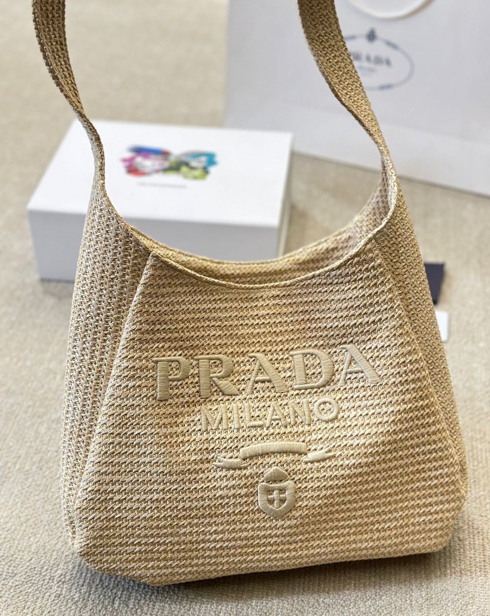 Prada Logo Embossed Raffia Shoulder Bag Beige 33Cm view 7