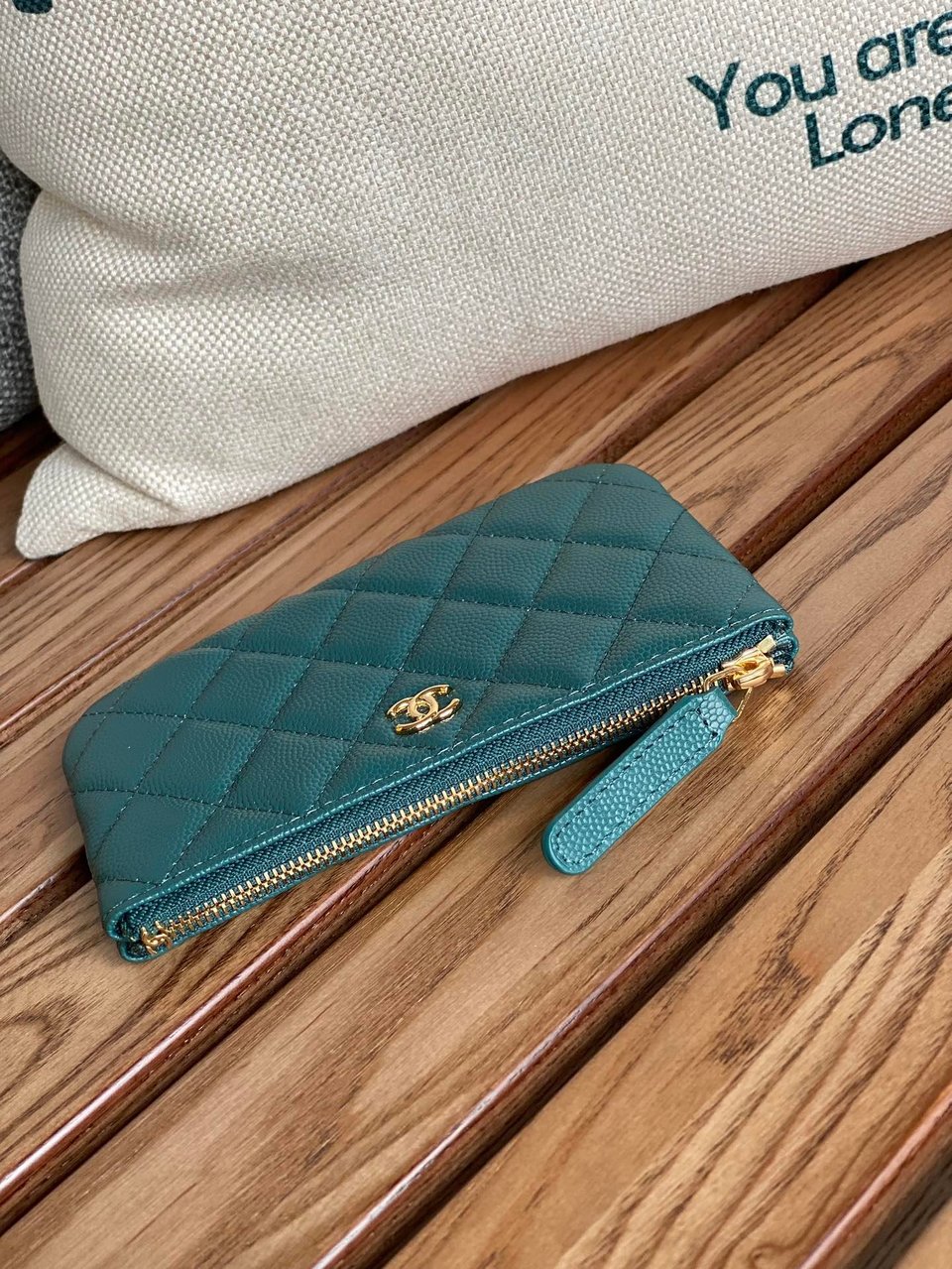 Chanel Zipped Wallet 15 Blue Green Caviar Gold Hardware view 7
