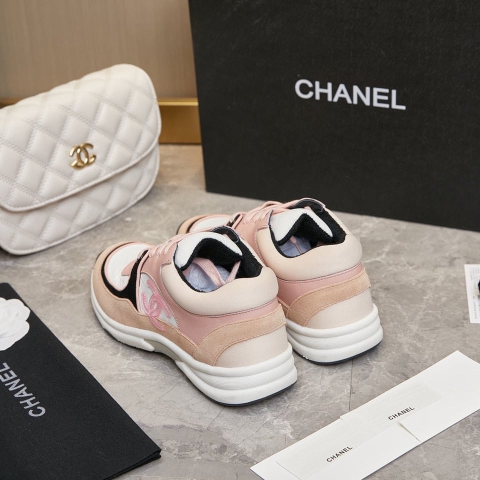 Chanel Wmns Sneaker Pink Black G34360 Y51525 K1276 view 3