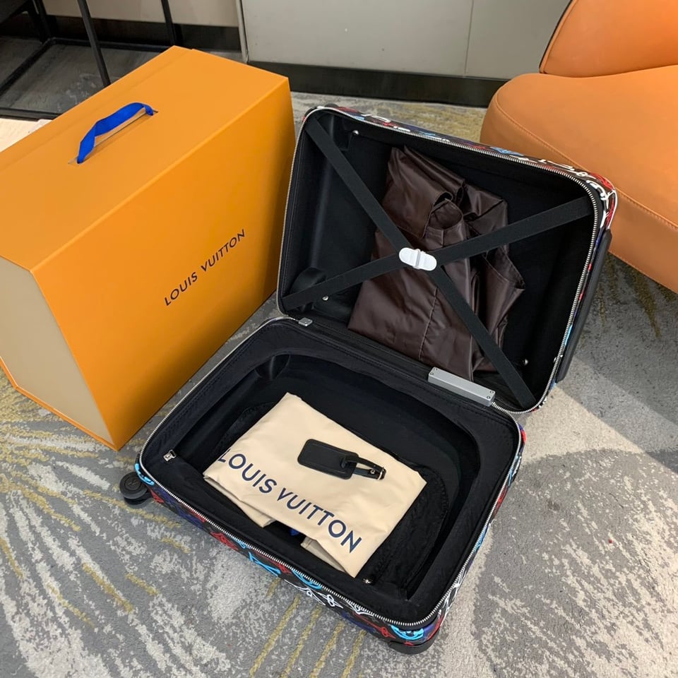 Louis Vuitton Horizon 55 Monogram Eclipse Graffiti Rolling Luggage Multicolor 55cm 1374889 view 7