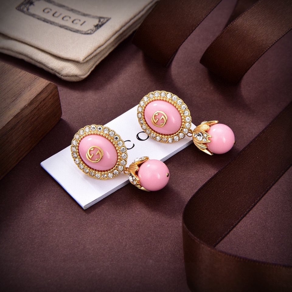 Gucci Interlocking Gg Pearl Earrings Pink