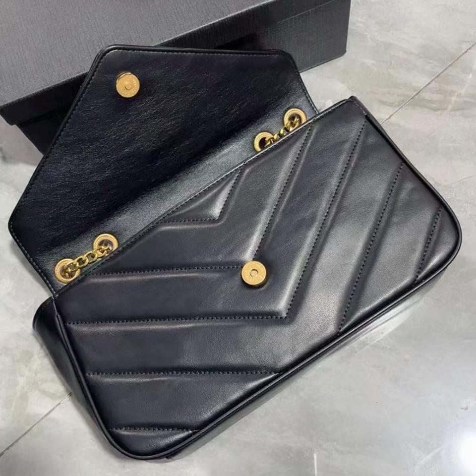 Saint Laurent Loulou Medium Chain Bag Black 29Cm view 4