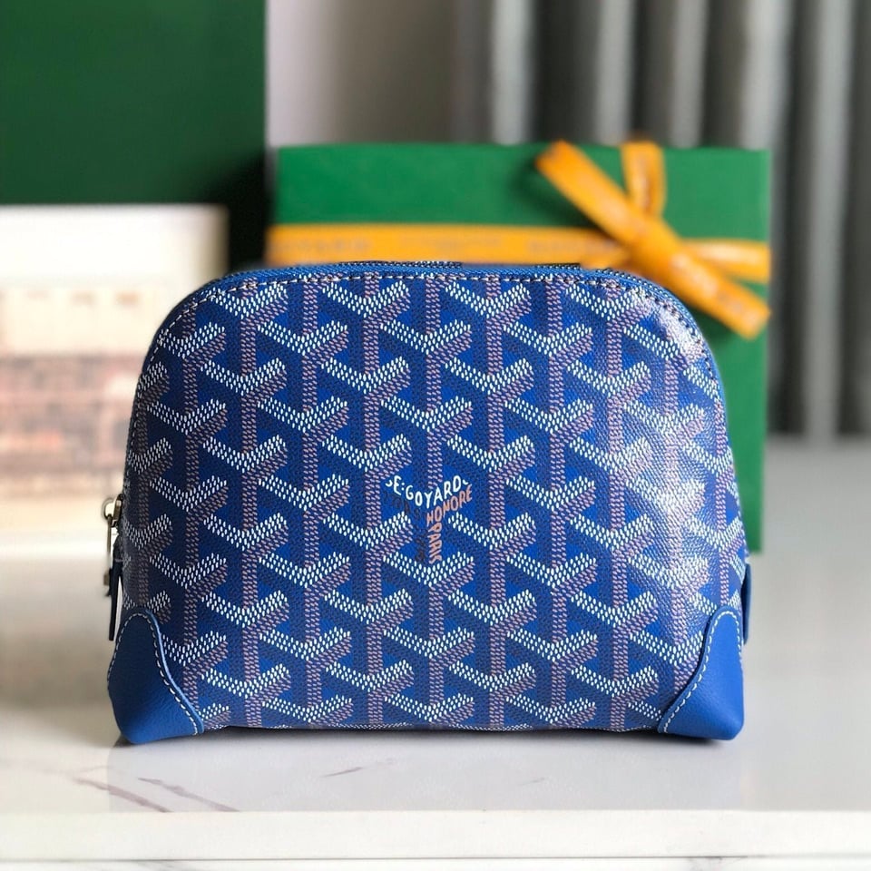 Goyard Vendôme Cosmetic Pouch 17cm Sapphire Blue Goyardine Canvas And Calfskin Trim view 11