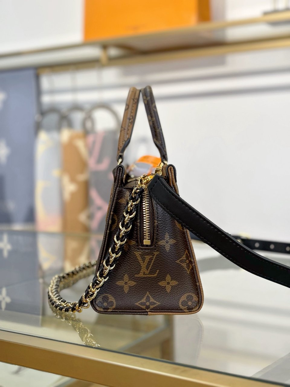 Louis Vuitton LV x TM OnTheGo East West Chain Bag ‘Black’ M14236 25cm/ 9.8in view 8