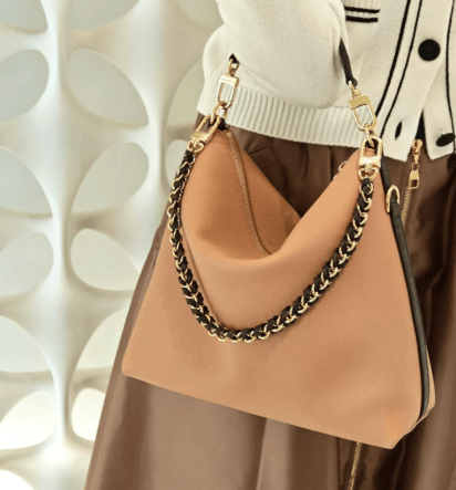 Louis Vuitton Multipass Bag Arizona Beige 30cm M28029 view 11