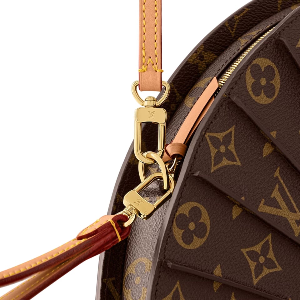 Louis Vuitton LV Fan Crossbody Bag M14804 – Brown, Women’s Handbag 37cm/ 14.6in view 5