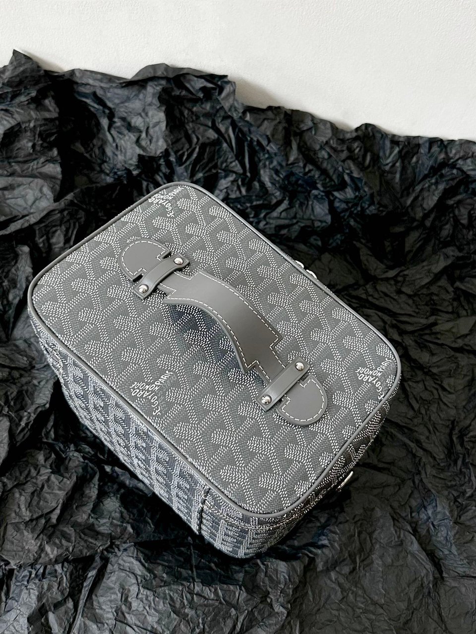 Goyard Goya Makeup Box Bag 20Cm Grey Canvas view 6